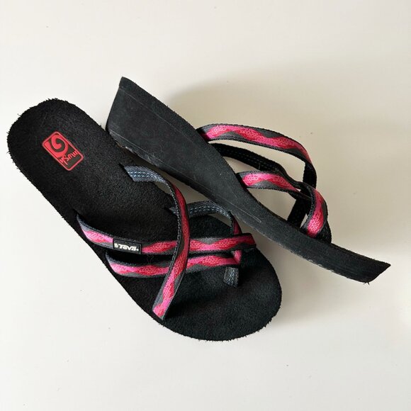 TEVA Mush pink platform sandal - Picture 2 of 4